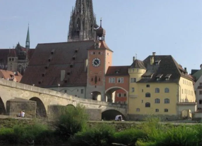 Aufhauser Hof *
