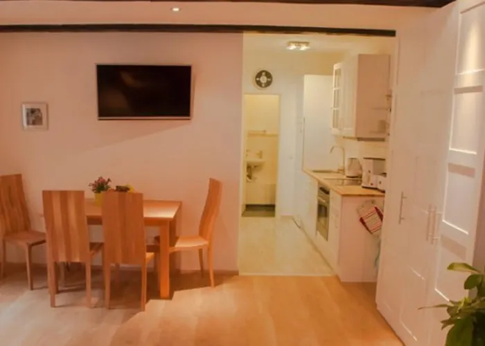 アパート Aufhauser Hof *